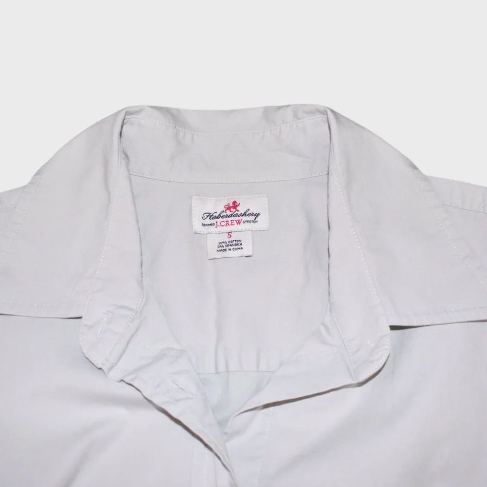 J. Crew features smooth
